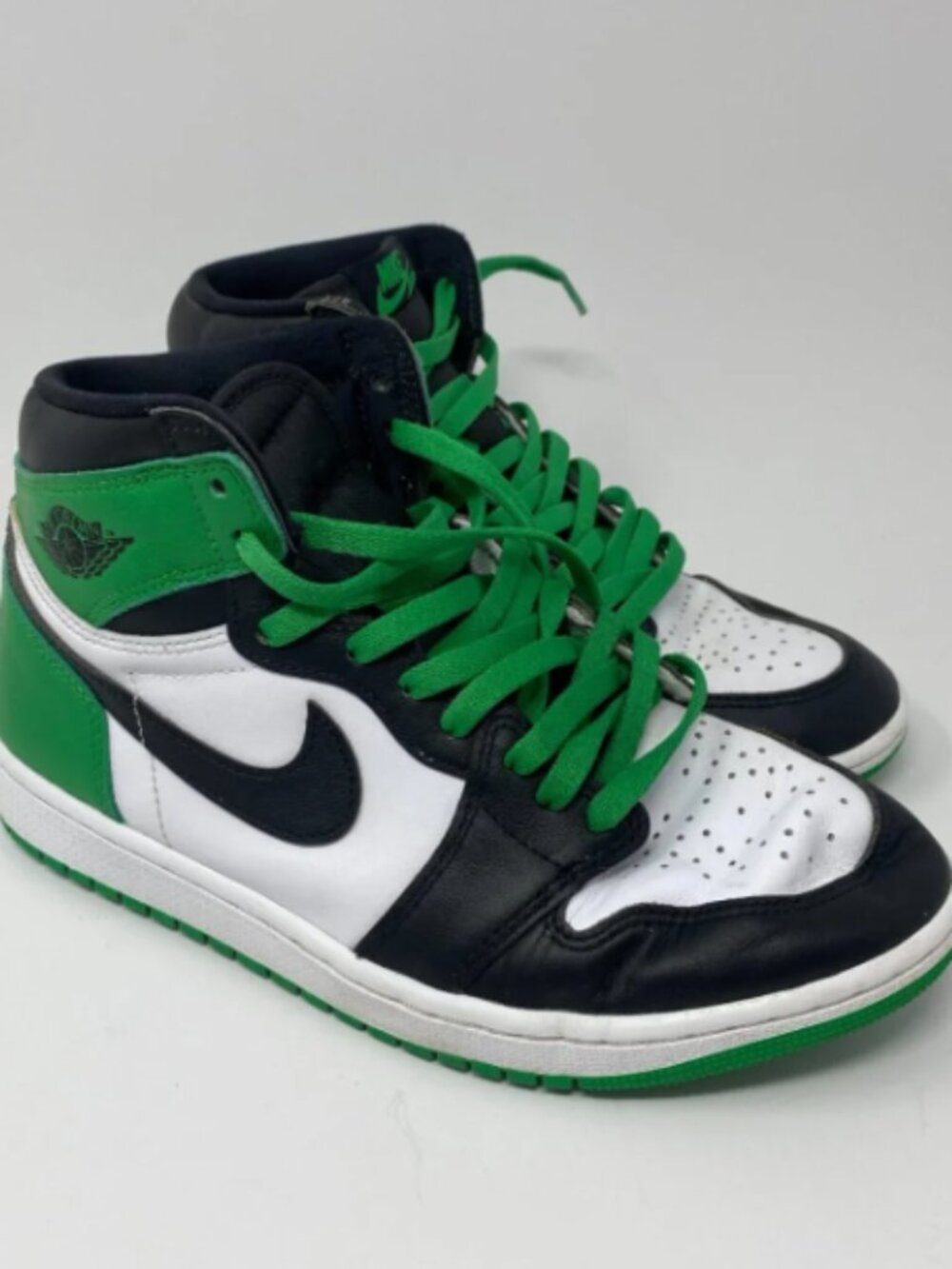 Nike Air Jordan Retro 1 High OG Lucky Green Shoes Mens Size 8 White